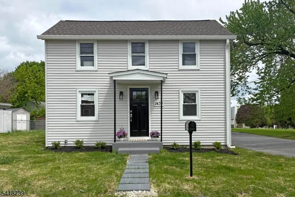$379,000 | 1434 Liberty Street, Alpha, NJ 08865