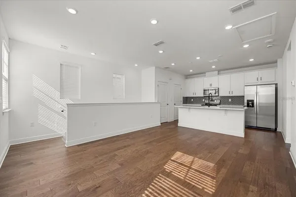 $2,000 | 10032 Hulse Alley, Orlando, FL 32827
