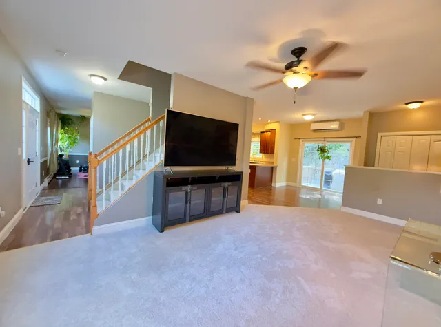 $525,000 | 325 Lower Dedham Road, Holden, ME 04429