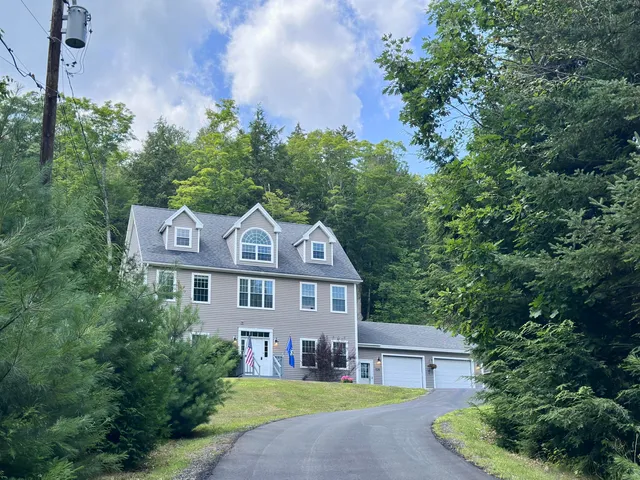 $525,000 | 325 Lower Dedham Road, Holden, ME 04429