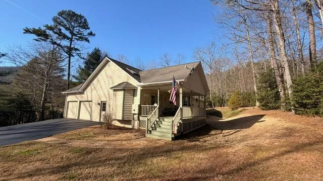 $459,900 | 2356 Robinhood Trail, Hiawassee, GA 30546