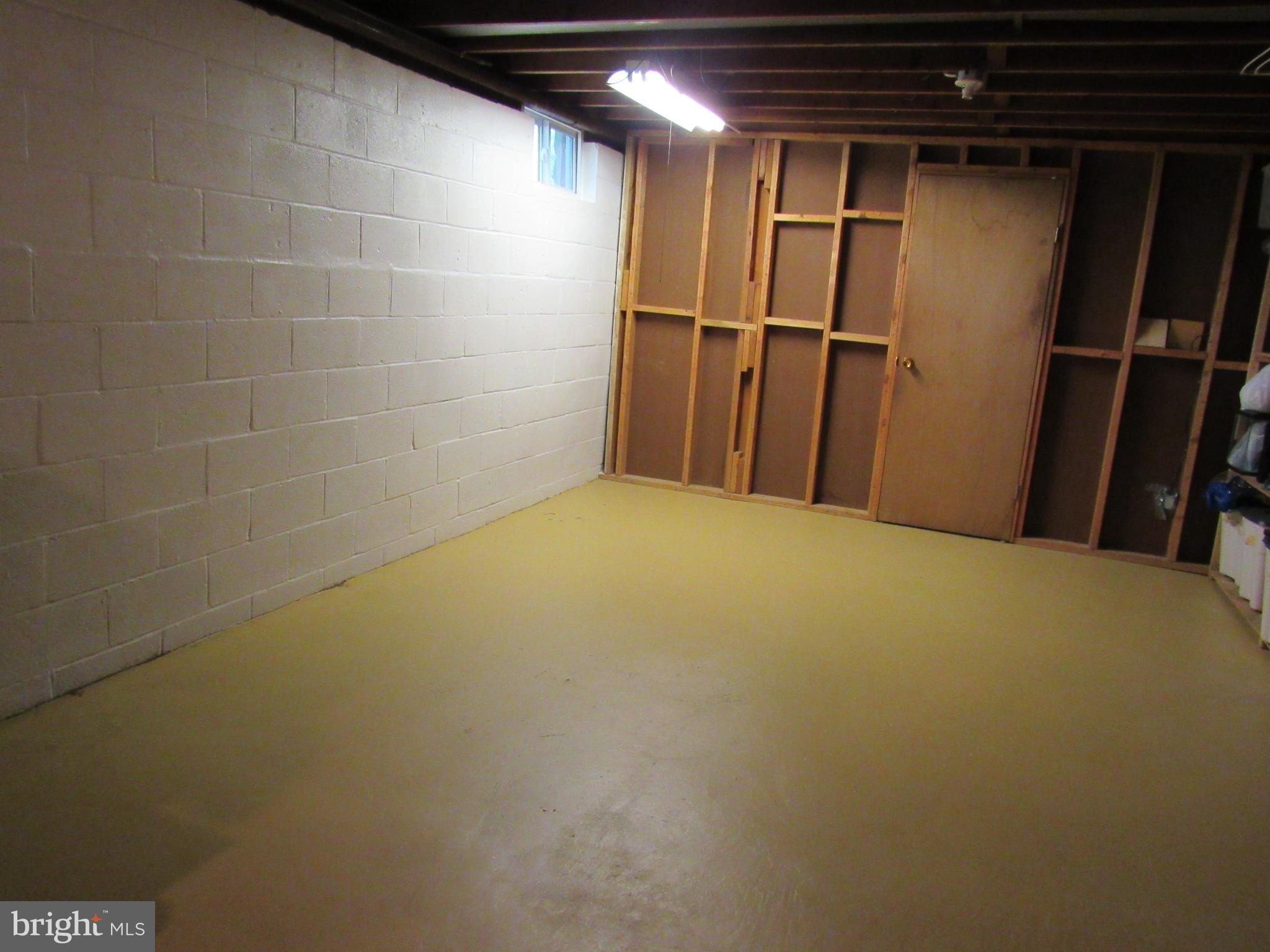 8710 Windsor Mill Road Baltimore, MD 21244 - Photo 26 of 30 a view of empty room