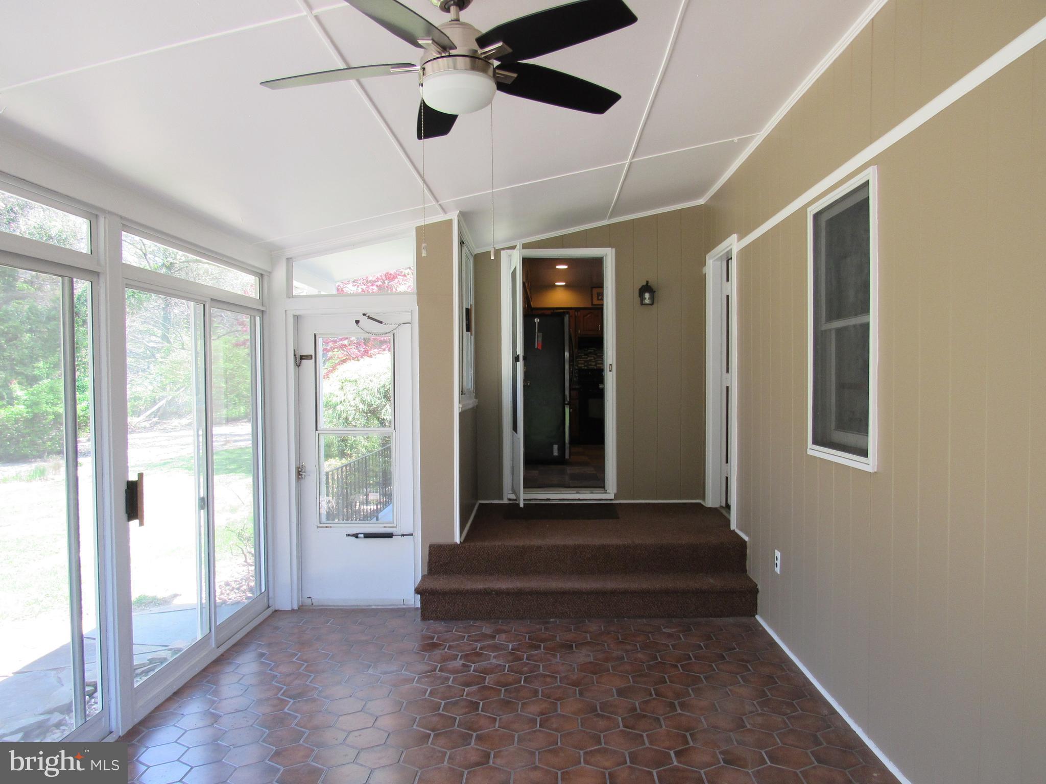8710 Windsor Mill Road Baltimore, MD 21244 - Photo 28 of 30 a view of entryway