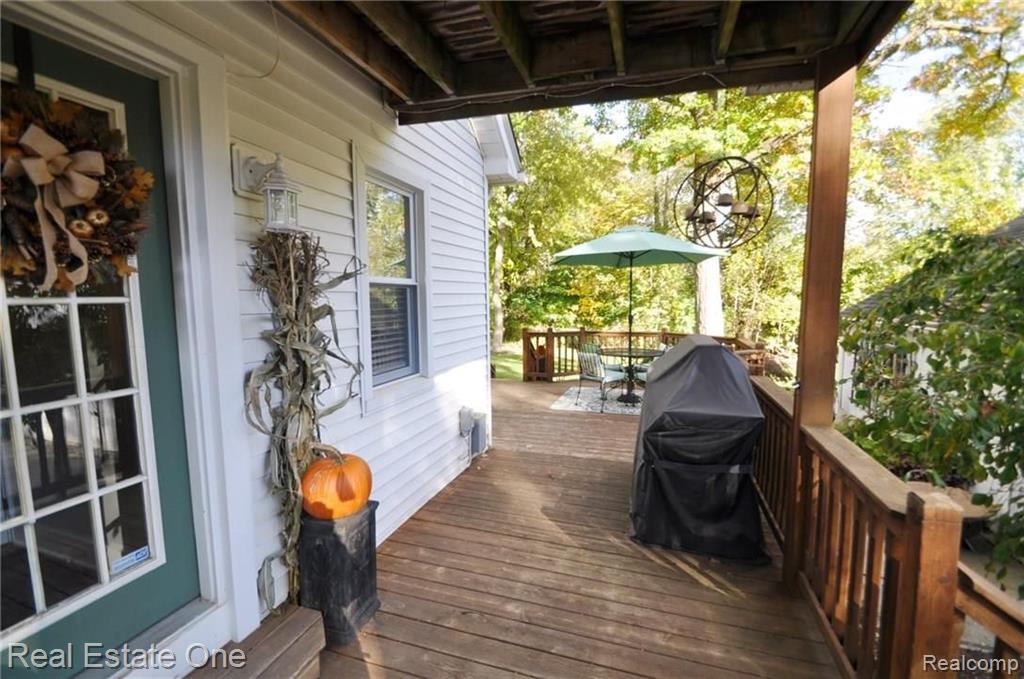 800 Bloomer Road Rochester Hills, MI 48307 - Photo 24 of 30
