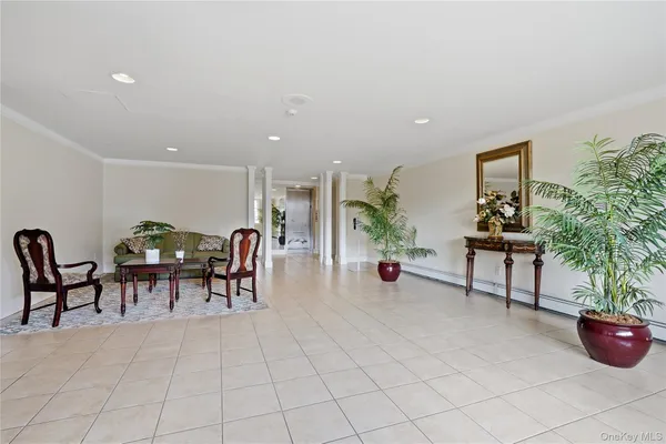 $260,000 | 2 Consulate Drive, Unit 3B, Tuckahoe, NY 10707