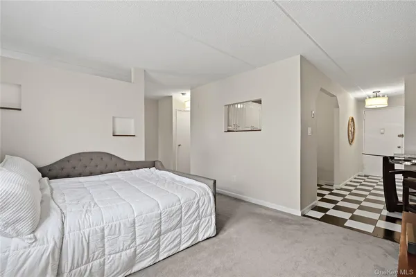 $260,000 | 2 Consulate Drive, Unit 3B, Tuckahoe, NY 10707