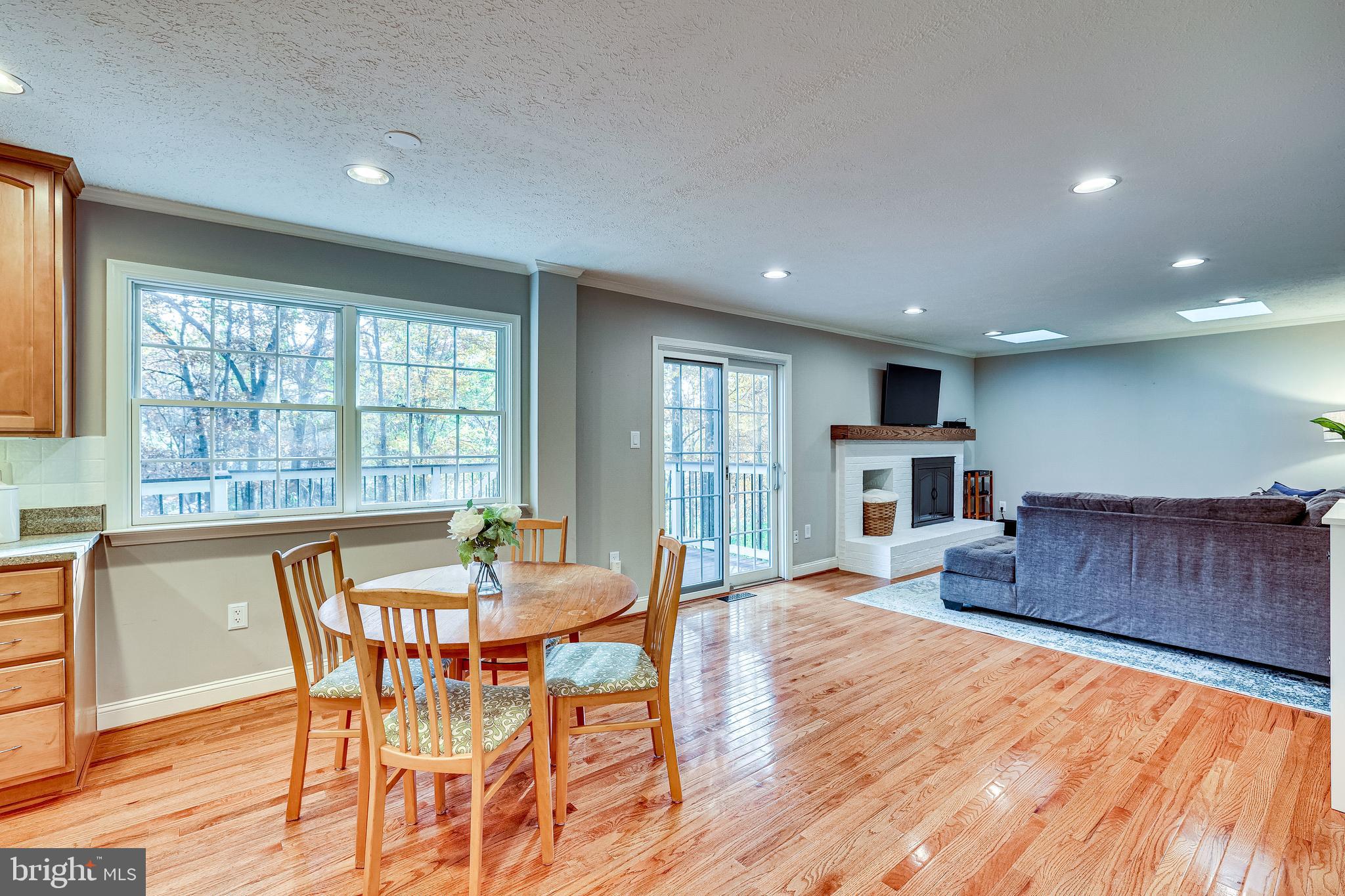 1868 Post Oak Trail Reston, VA 20191 - Photo 14 of 52