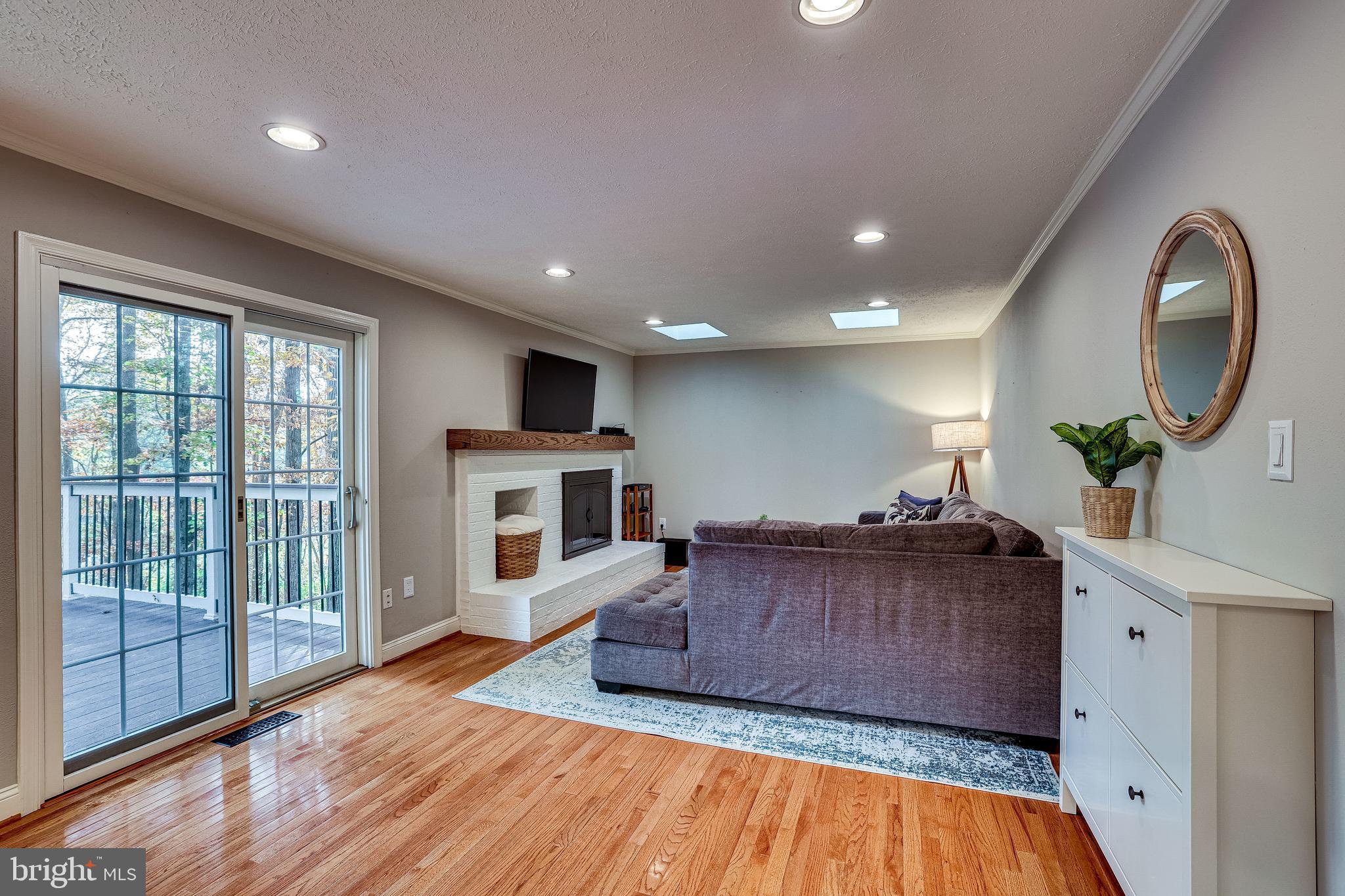 1868 Post Oak Trail Reston, VA 20191 - Photo 15 of 52