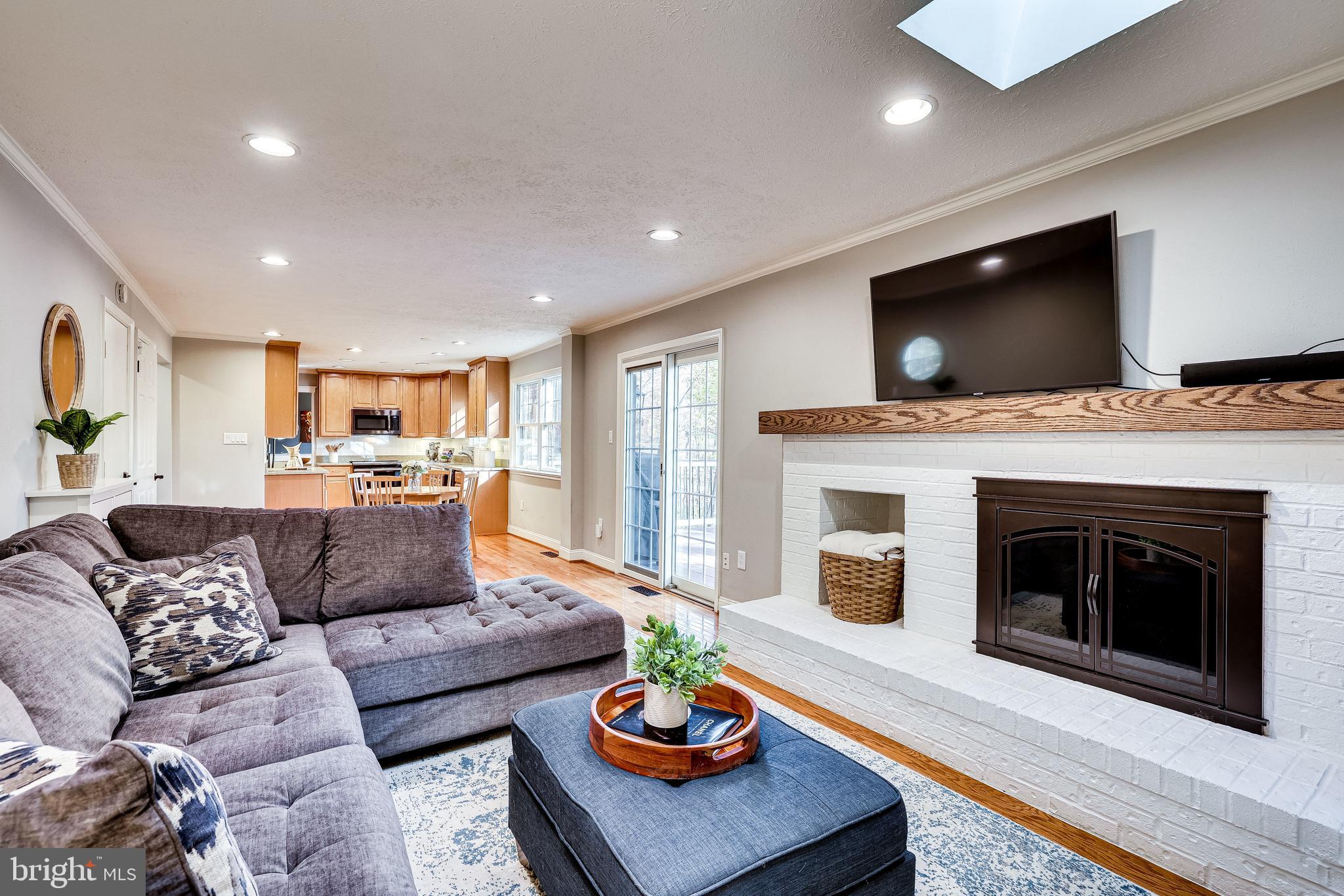 1868 Post Oak Trail Reston, VA 20191 - Photo 19 of 52