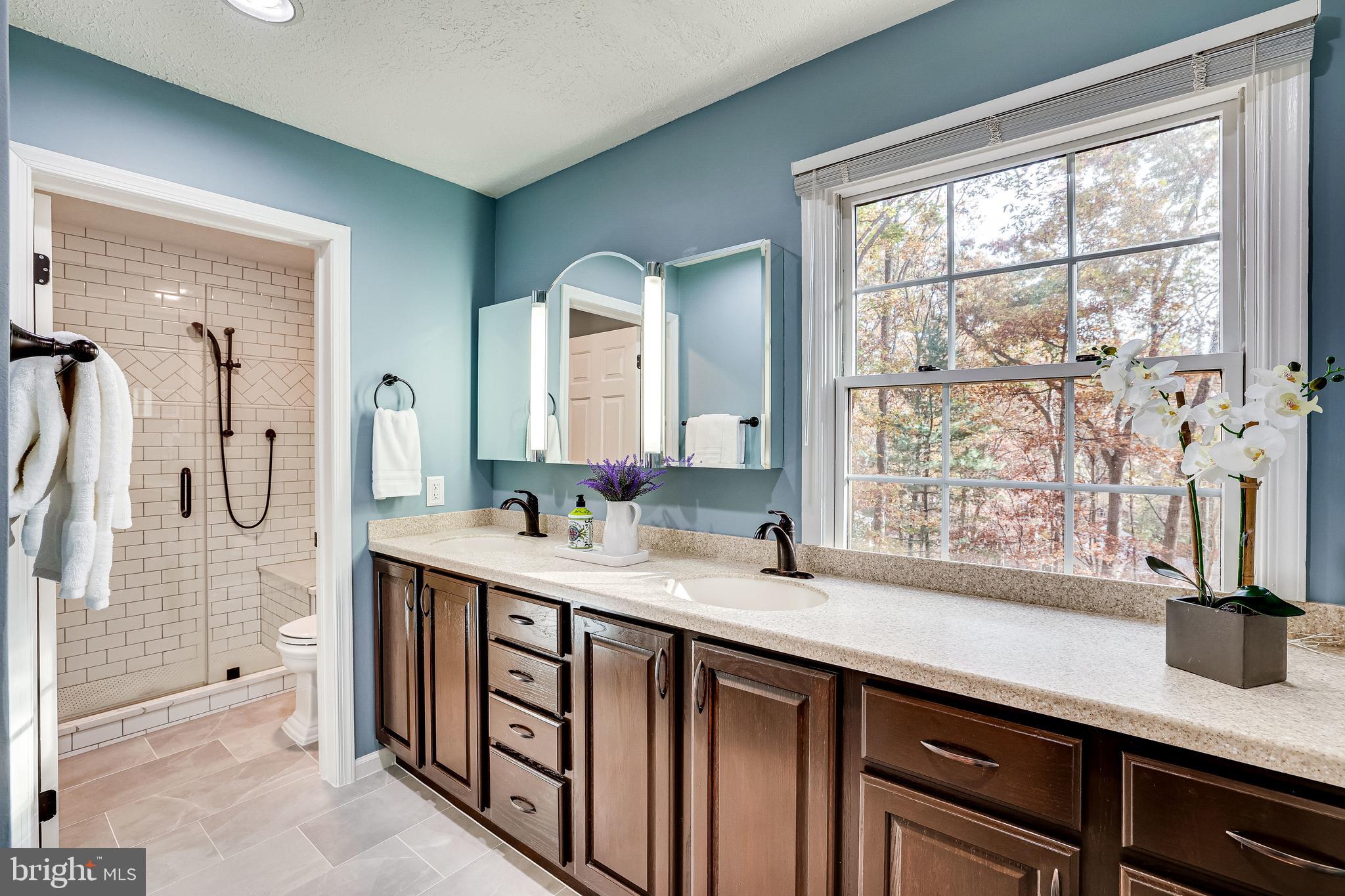 1868 Post Oak Trail Reston, VA 20191 - Photo 25 of 52