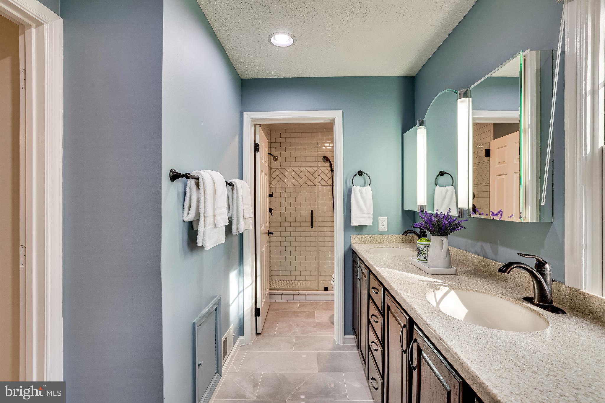 1868 Post Oak Trail Reston, VA 20191 - Photo 26 of 52