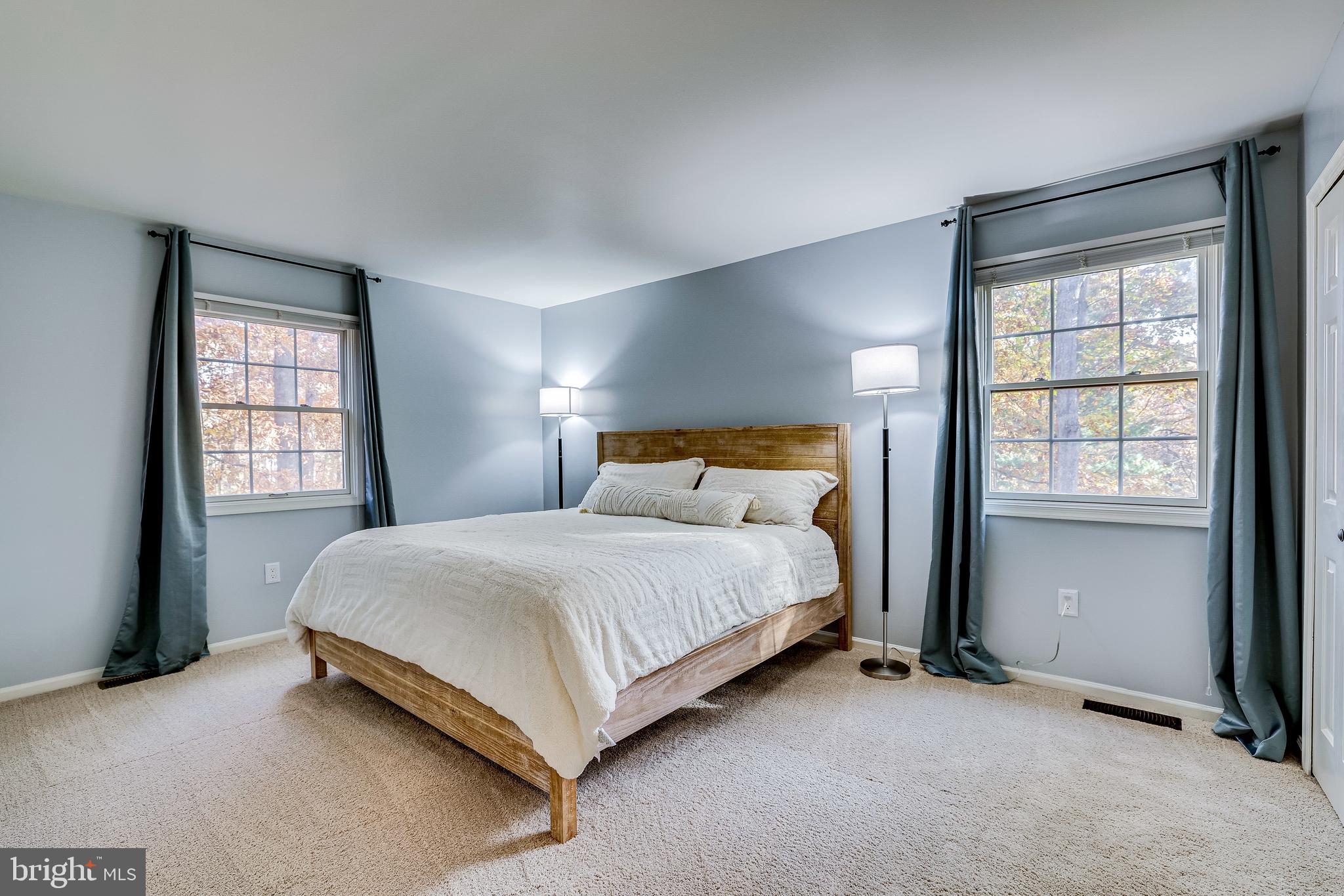 1868 Post Oak Trail Reston, VA 20191 - Photo 29 of 52