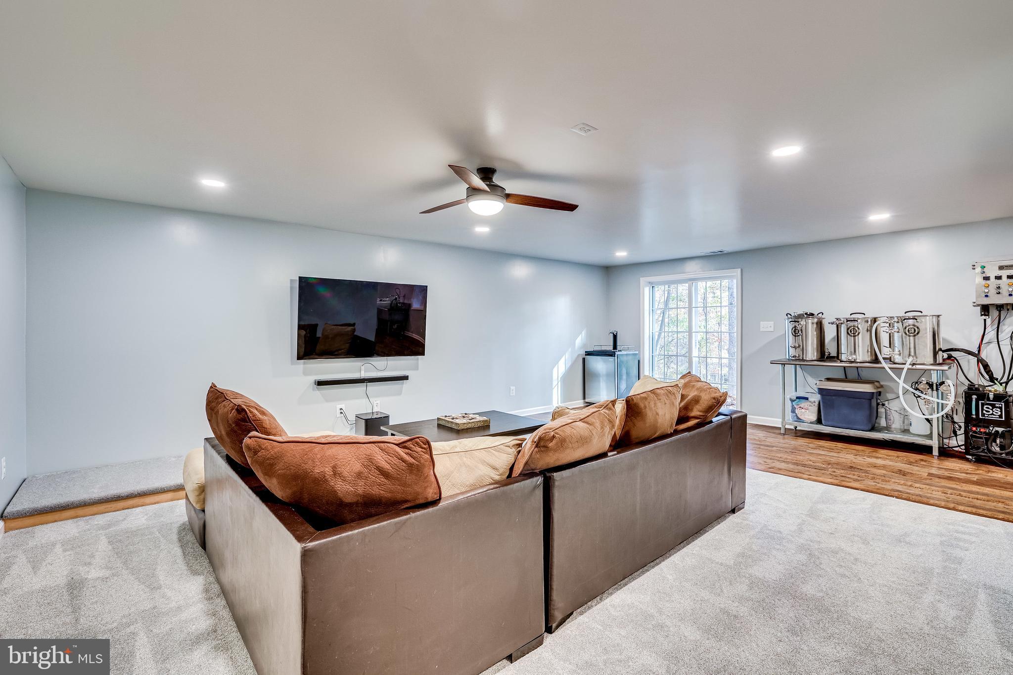 1868 Post Oak Trail Reston, VA 20191 - Photo 39 of 52