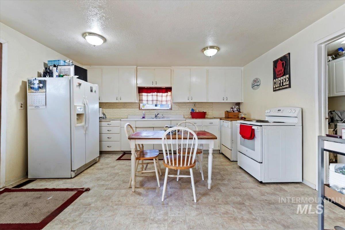 23577 Upper Pleasant Ridge Road Wilder, ID 83676 - Photo 12 of 34