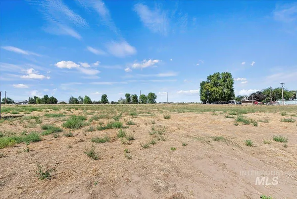 $950,000 | 23577 Upper Pleasant Ridge Road, Wilder, ID 83676
