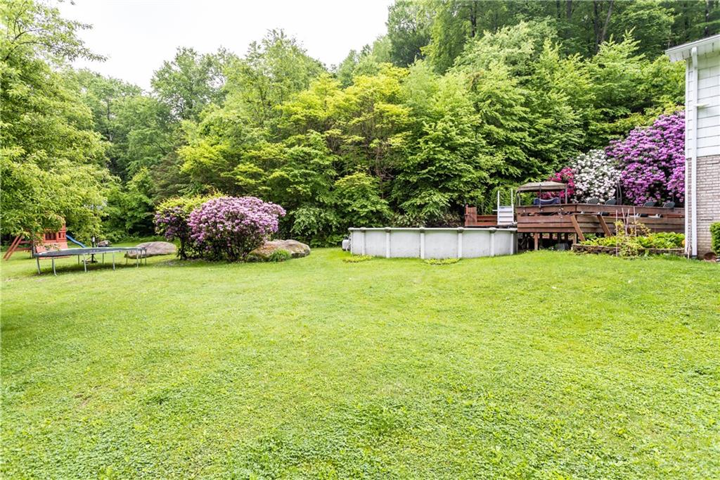 1324 Valley Road Polk, PA 16342 - Photo 4 of 25