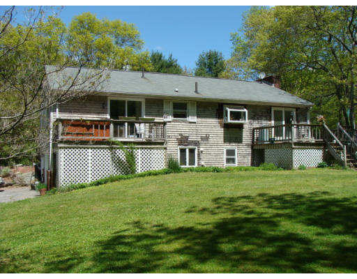 1167 E Road Tiverton, RI 02878 - Photo 3 of 11