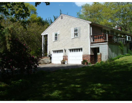 1167 E Road Tiverton, RI 02878 - Photo 5 of 11
