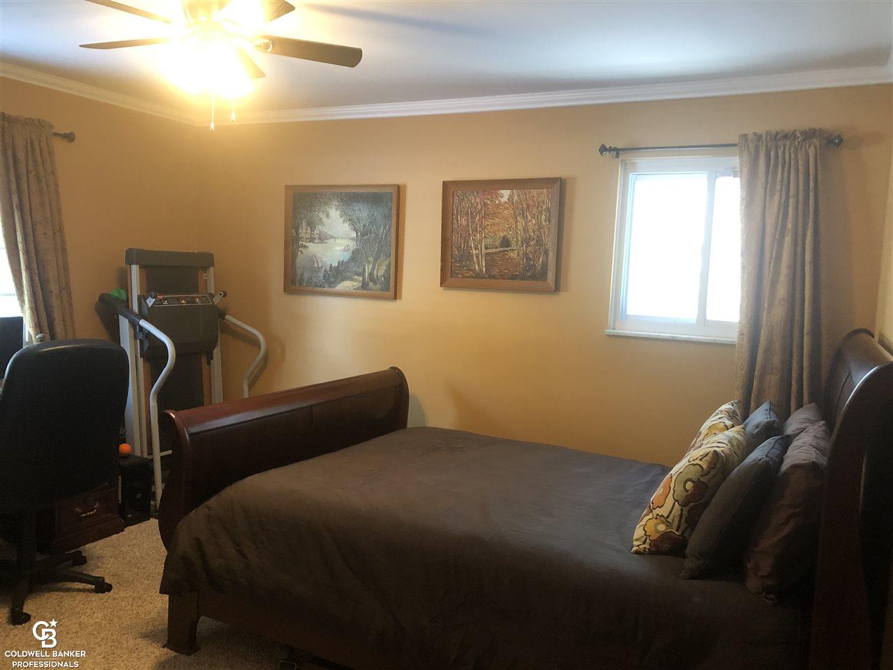 8825 Big Hand Road Columbus, MI 48063 - Photo 14 of 32 50002679-14.JPG
