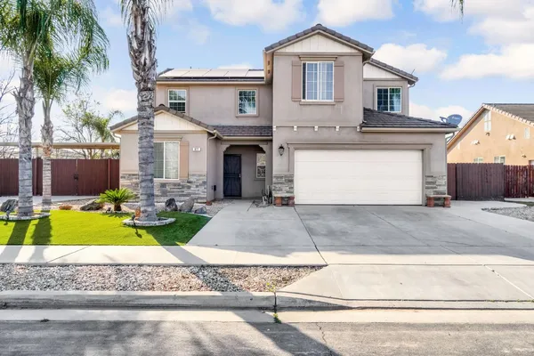 $480,000 | 877 Sandra Avenue, Sanger, CA 93657