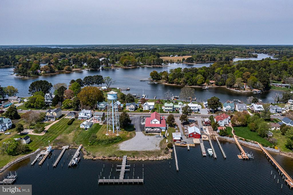 742 Main Street Reedville, VA 22539 - Photo 33 of 66 Charming waterfront community view.