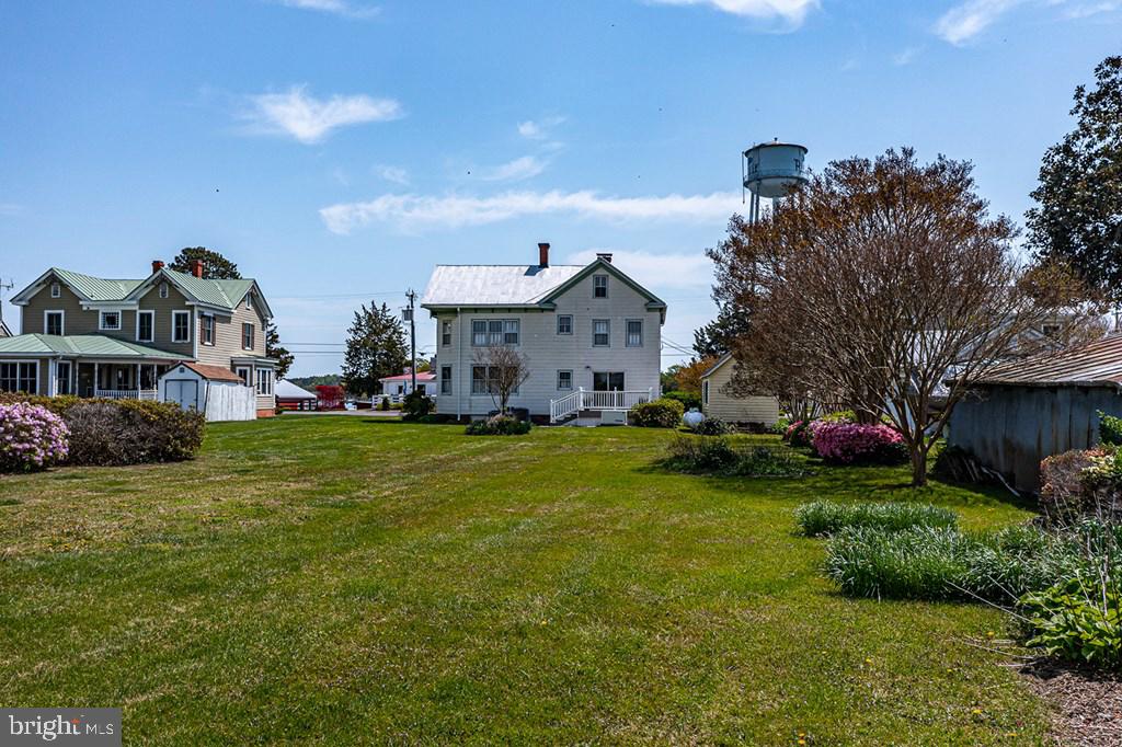 742 Main Street Reedville, VA 22539 - Photo 51 of 66 Charming countryside retreat awaits you.
