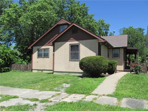 $145,000 | 214 West 7th Street, Cameron, MO 64429