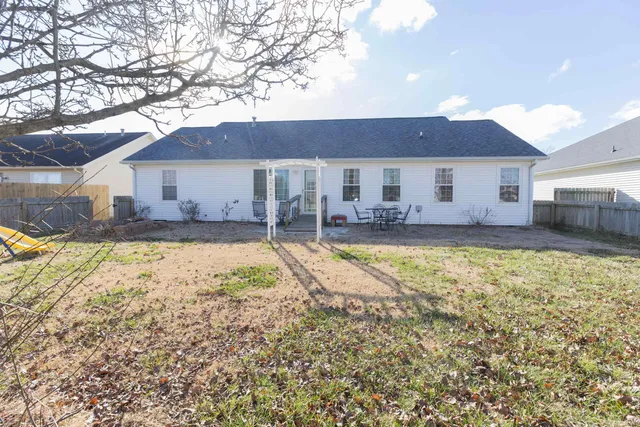 $270,000 | 3840 Collingswood Drive, Evansville, IN 47725