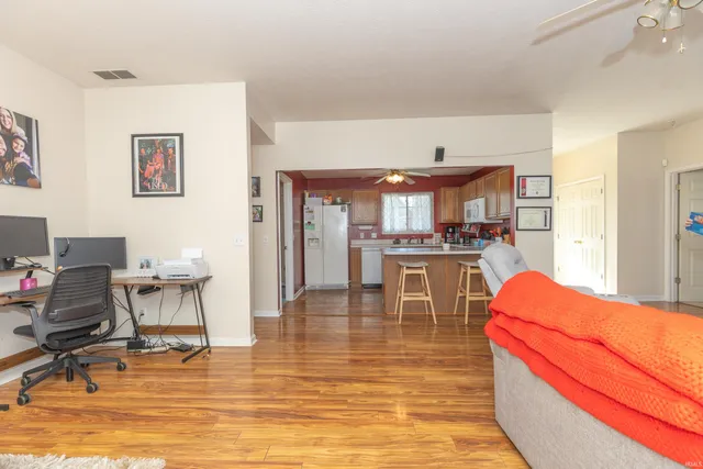 $270,000 | 3840 Collingswood Drive, Evansville, IN 47725