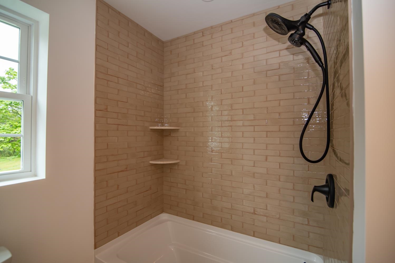 18 Pomp Road Chester, NH 03036 - Photo 11 of 57 Gallery Image 11