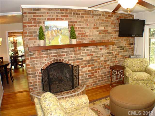 7514 Whistlestop Road, Unit ROAD Charlotte, NC 28210 - Photo 9 of 16 Gallery Image 9