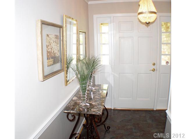 7514 Whistlestop Road, Unit ROAD Charlotte, NC 28210 - Photo 10 of 16 Gallery Image 10