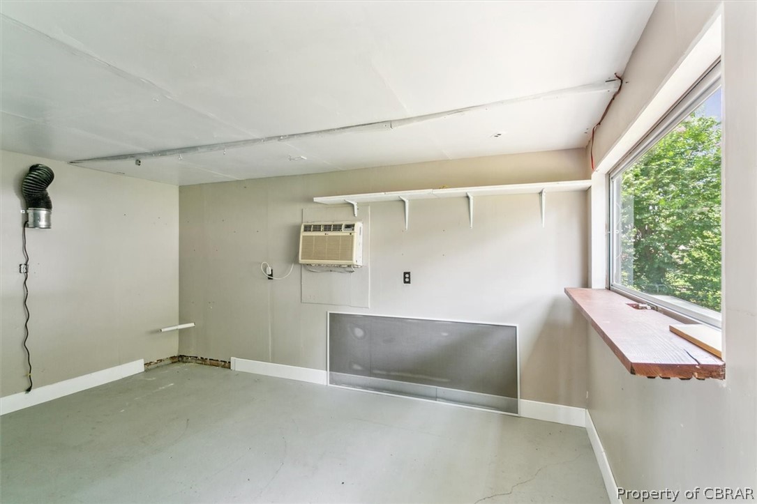1806 Canterbury Road Hampton, VA 23666 - Photo 40 of 50 Gallery Image 40