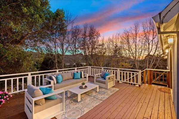 $1,398,000 | 19350 El Cerro, Aromas, CA 95004