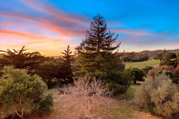 $1,398,000 | 19350 El Cerro, Aromas, CA 95004