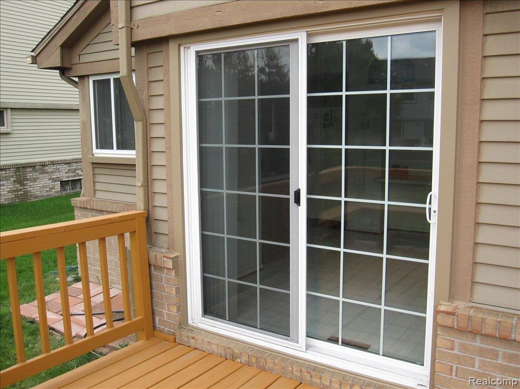 2457 Cranbrook Road Canton, MI 48188 - Photo 19 of 21 Wallside doorwall - beauty!