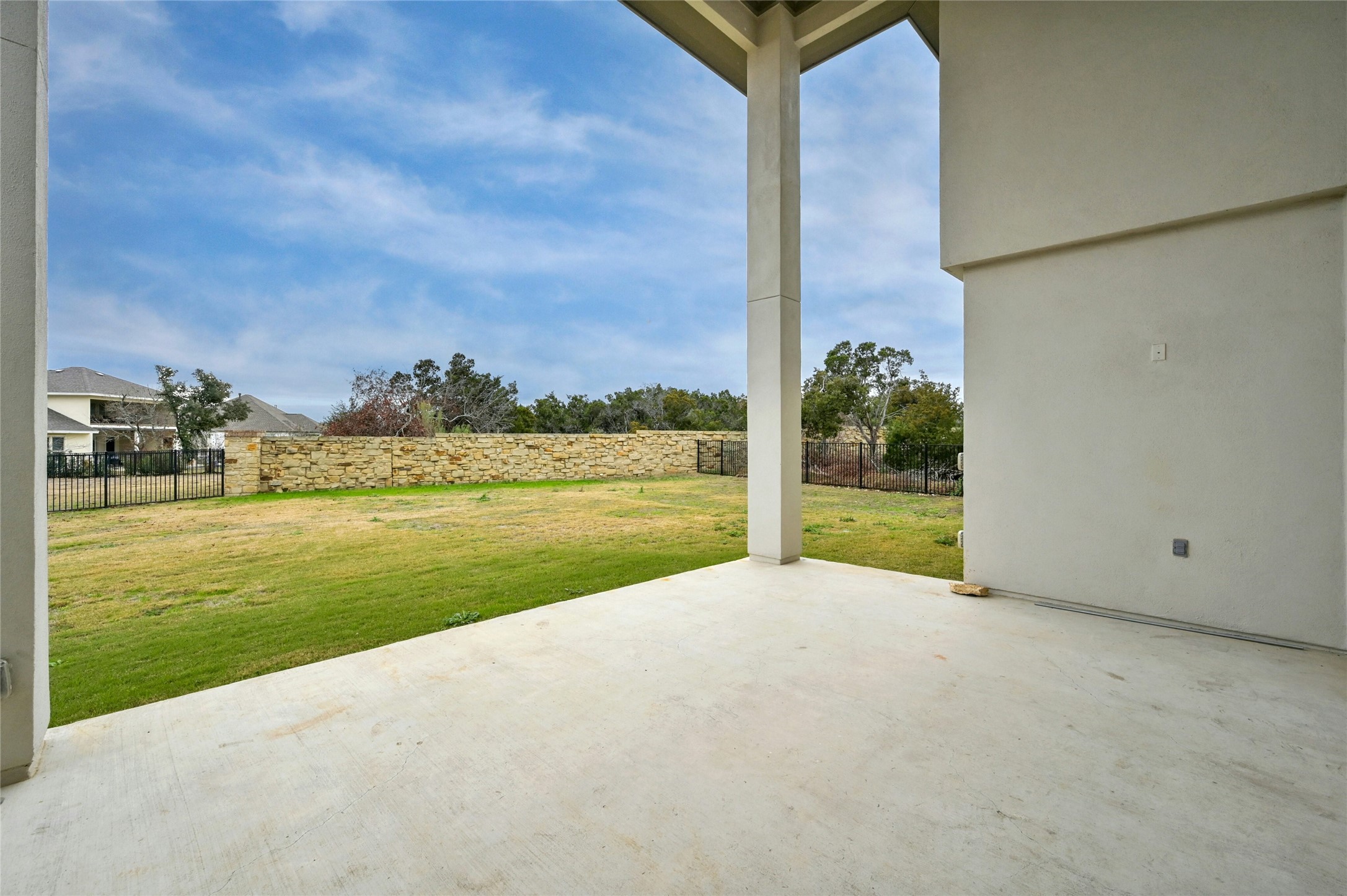 4124 Florentine Road Leander, TX 78641 - Photo 33 of 37 View of patio