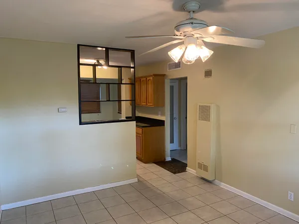 $1,975 | 1172 Surf Road, Unit A2, Singer Island, FL 33404