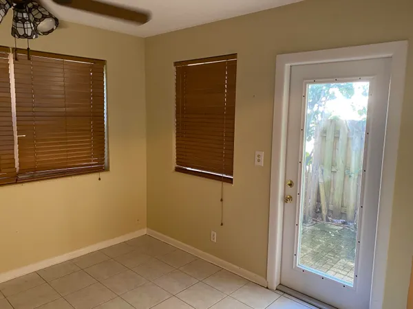 $1,975 | 1172 Surf Road, Unit A2, Singer Island, FL 33404