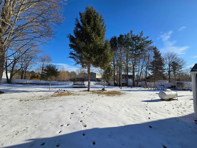 $3,350 | 107 Beech Ridge Road, York, ME 03909