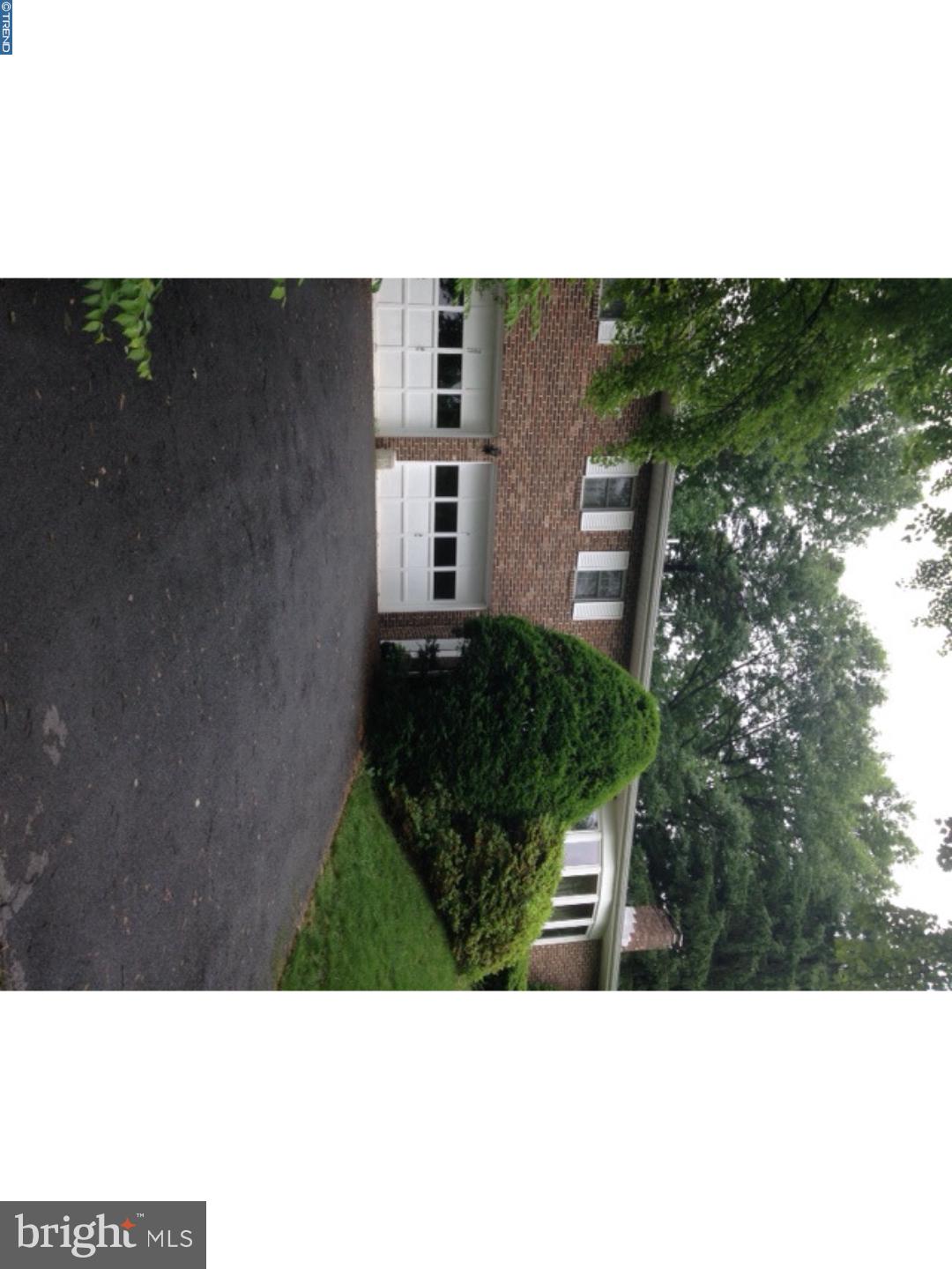 25 Hawthorne Road Reading, PA 19609 - Photo 2 of 12 Gallery Image 2