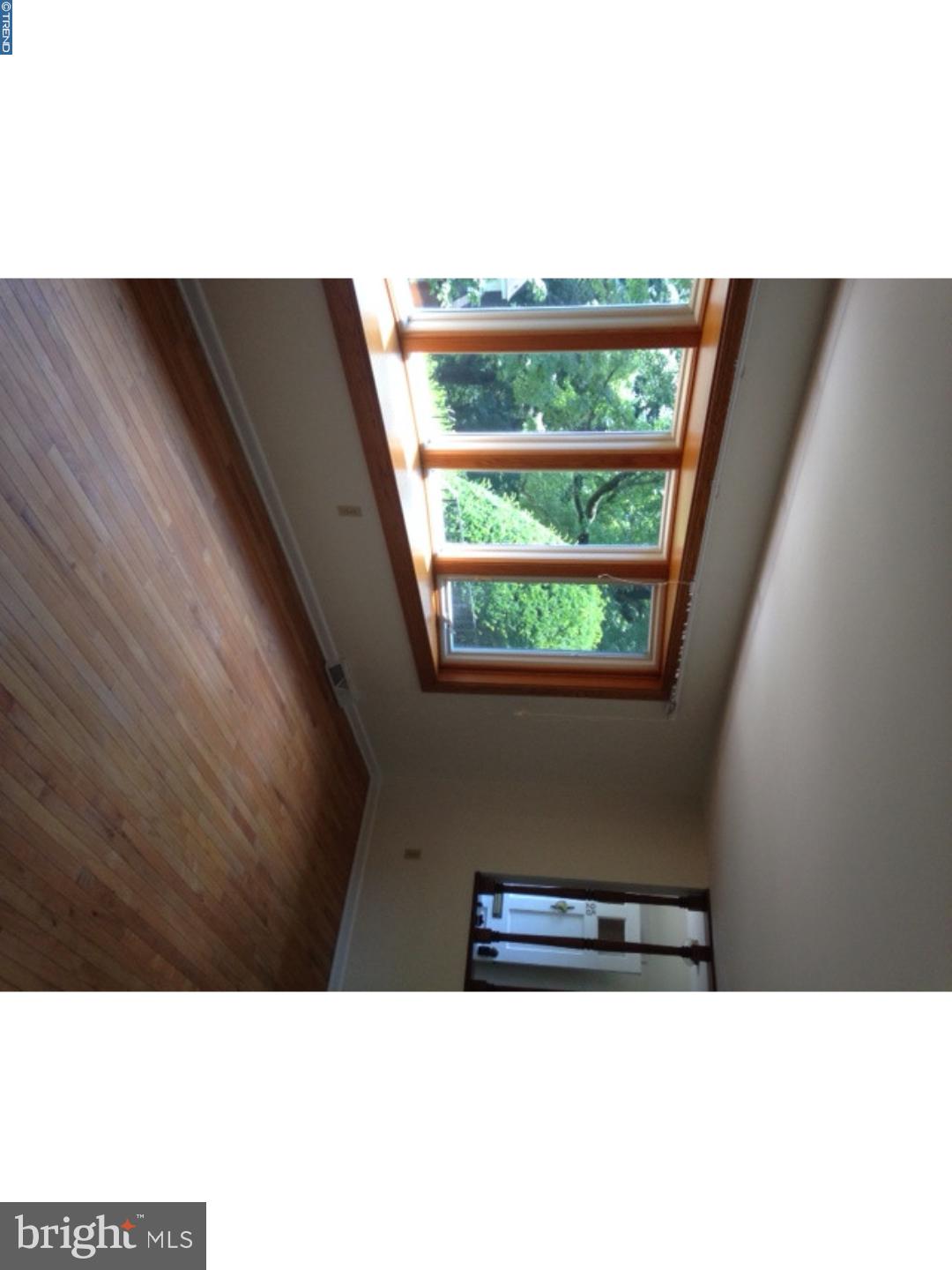25 Hawthorne Road Reading, PA 19609 - Photo 8 of 12 Living Room