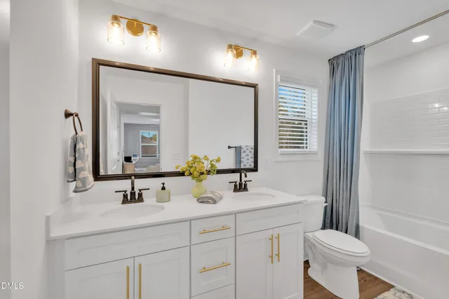 $364,900 | 291 Pecan Vly Way, Four Oaks, NC 27524