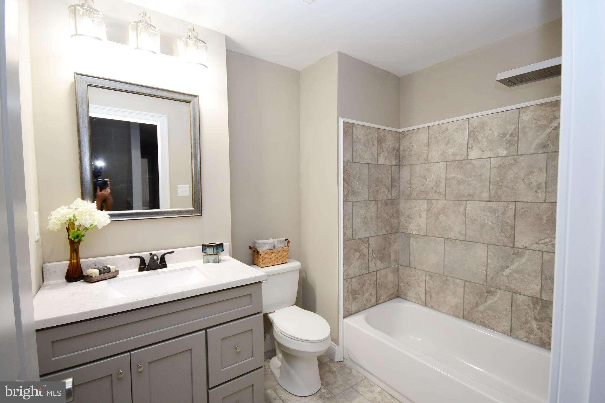 215 Walnut Street Spring City, PA 19475 - Photo 12 of 20