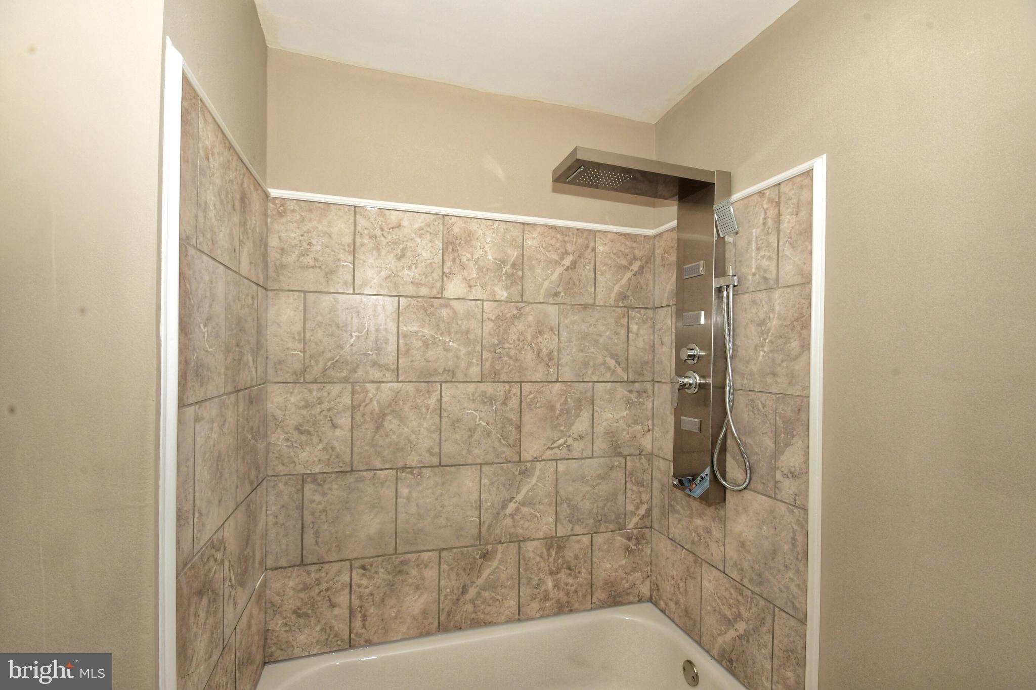 215 Walnut Street Spring City, PA 19475 - Photo 13 of 20