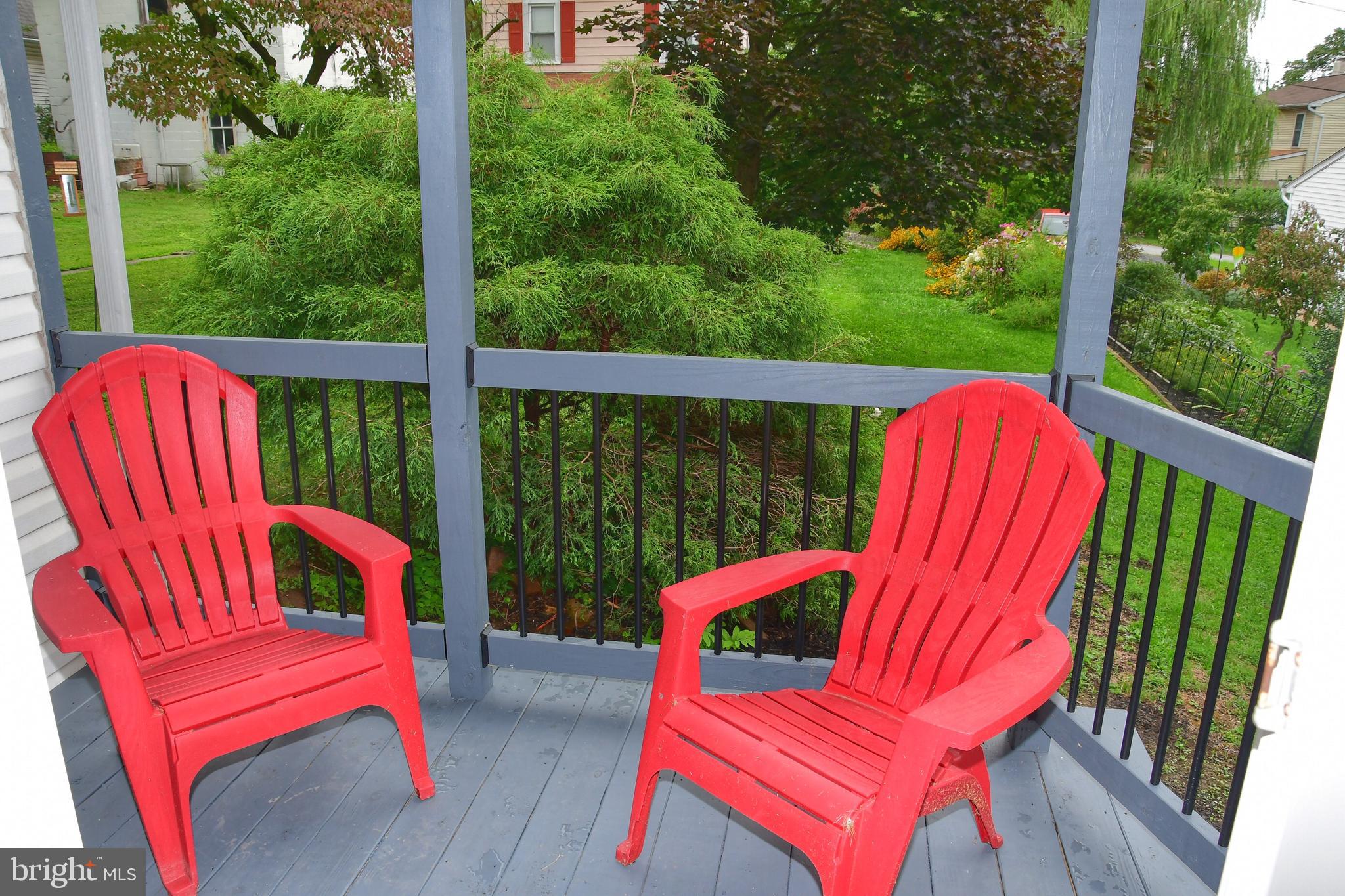 215 Walnut Street Spring City, PA 19475 - Photo 19 of 20 Back Porch