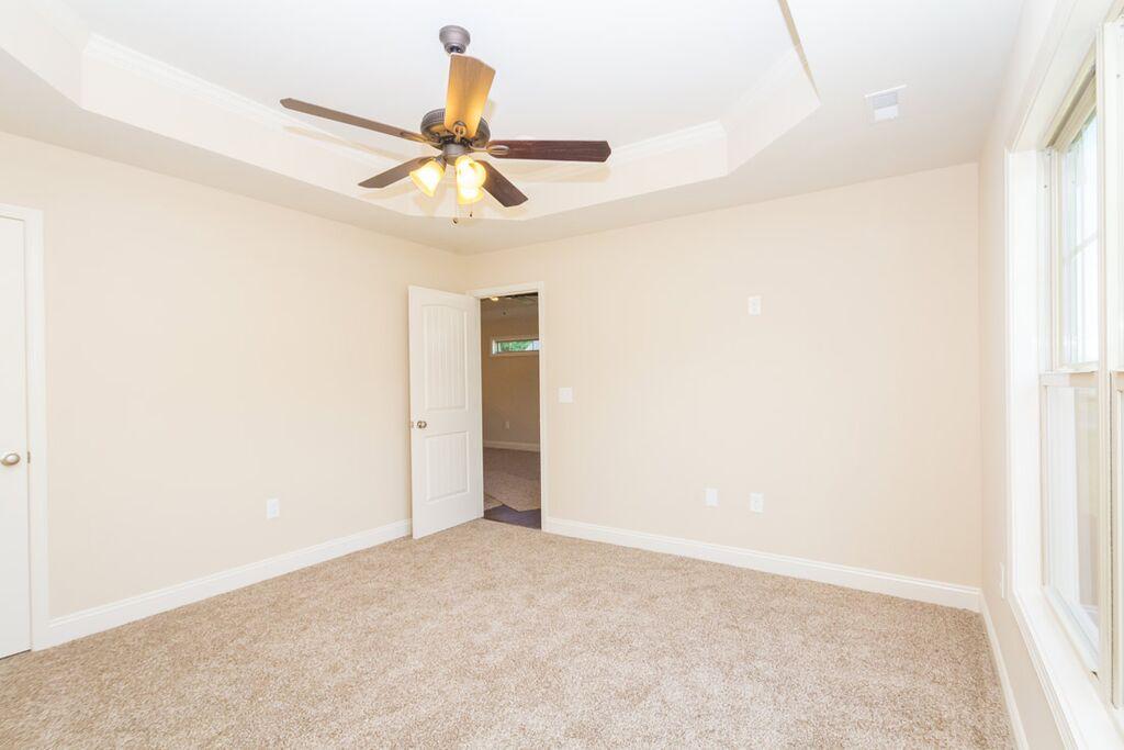 3750 Carson Road Roanoke, VA 24012 - Photo 14 of 23 q5XqqBA09uVjGYRf1rZw4aWtT_3aCT85jFp-m86q