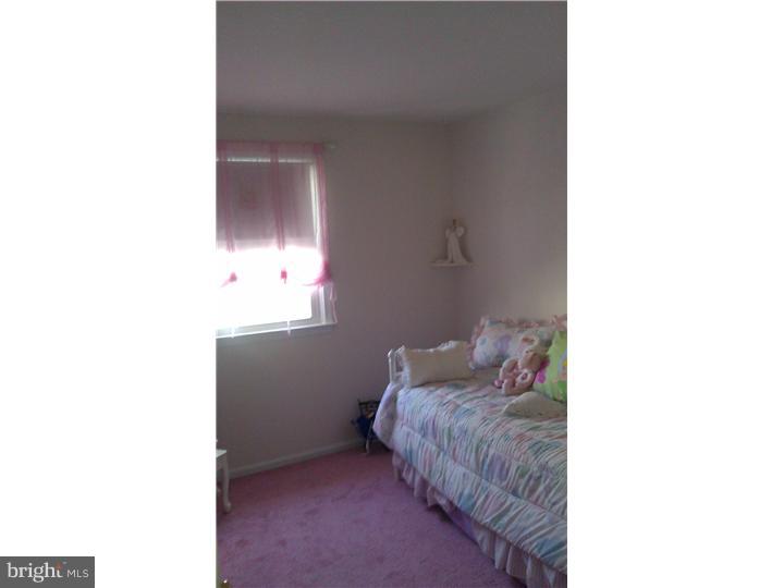 713 West Rolling Road Springfield, PA 19064 - Photo 12 of 17 Bedroom 2