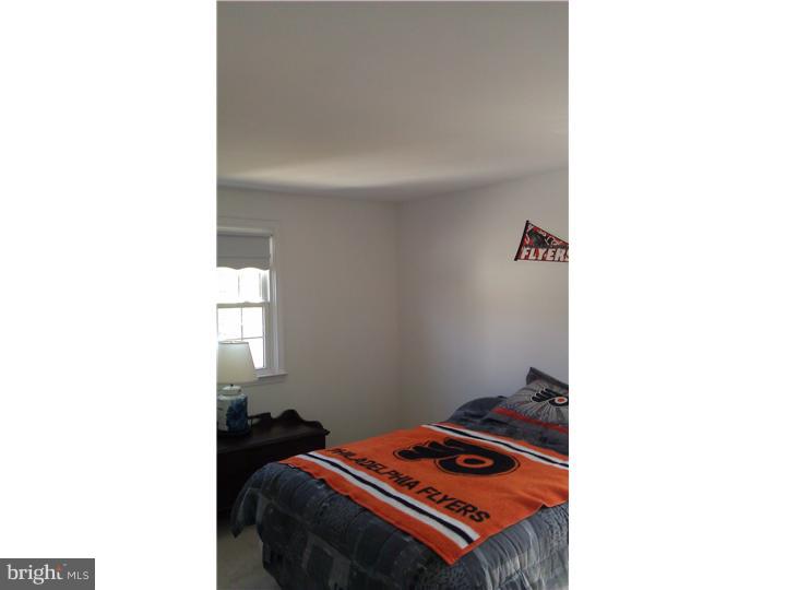 713 West Rolling Road Springfield, PA 19064 - Photo 13 of 17 Bedroom 3