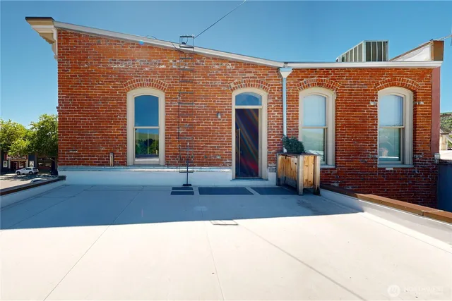 $649,000 | 309 East Main Street, Dayton, WA 99328